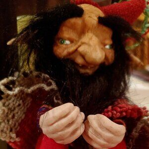 Leopoldo, the conqueror of love, Flirtatious, protective, full of love and abund